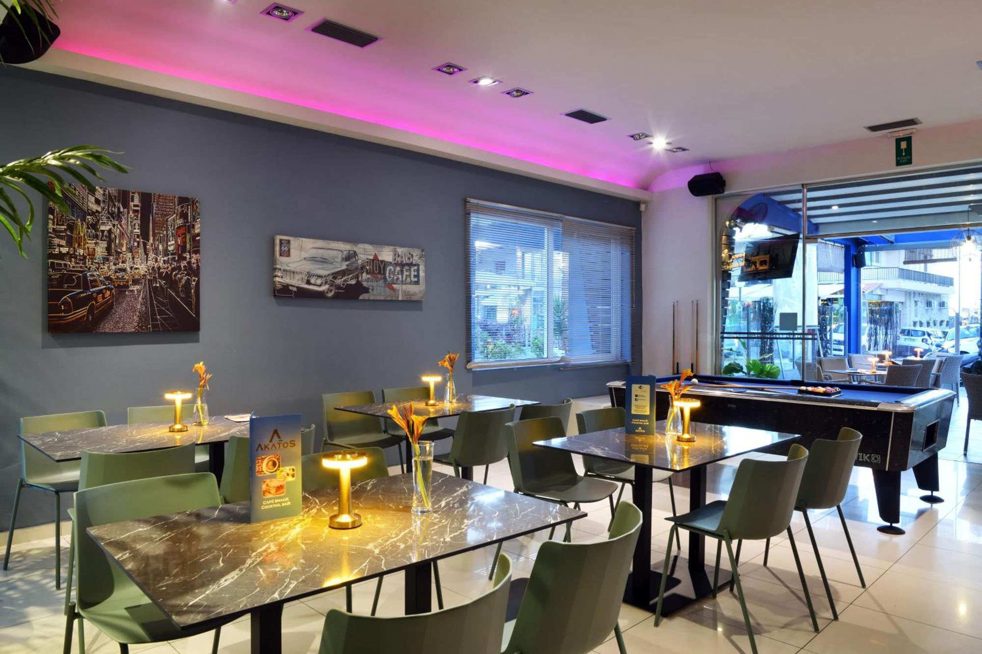 Akatos Hotel Agia Marina Eksteriør bilde